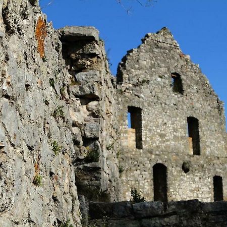 Haus Eisele Lägenhet Bad Urach Exteriör bild