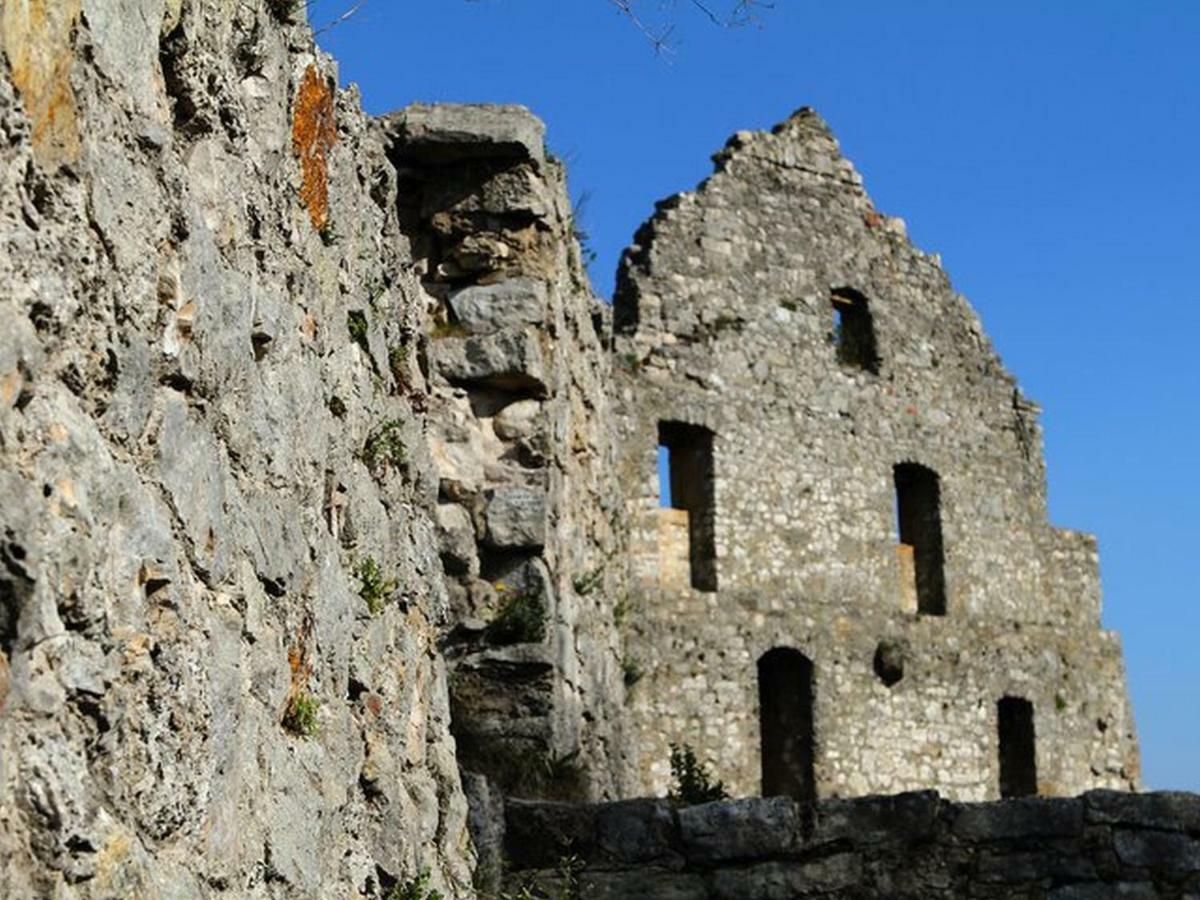 Haus Eisele Lägenhet Bad Urach Exteriör bild