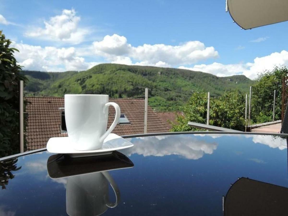 Haus Eisele Lägenhet Bad Urach Exteriör bild