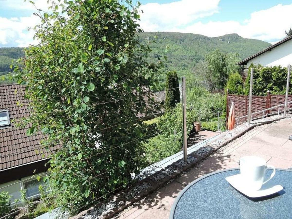 Haus Eisele Lägenhet Bad Urach Exteriör bild